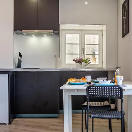 Bf & ゲストハウス